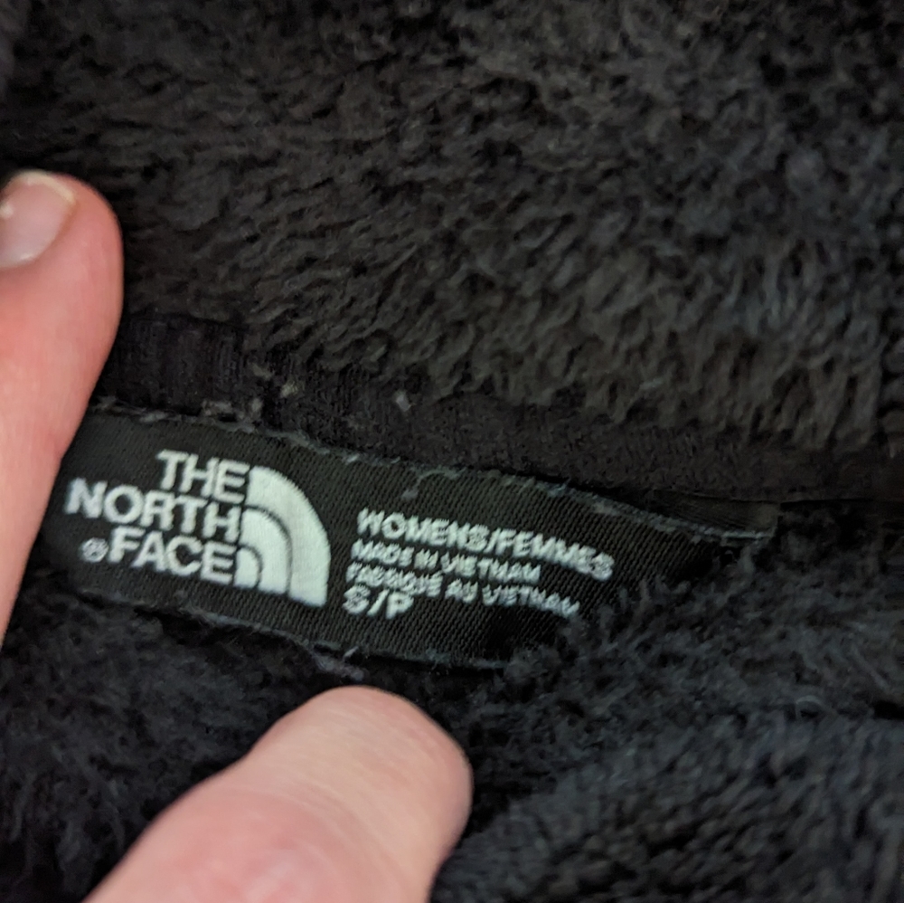 The North Face small black fleece -Very warm - Picture 4 of 5